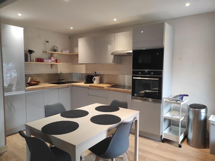 Appartement Vue Montagne, Cosy Et Chaleureux Briançon Exteriör bild