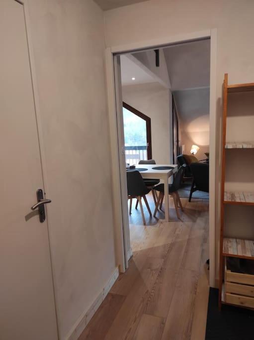 Appartement Vue Montagne, Cosy Et Chaleureux Briançon Exteriör bild