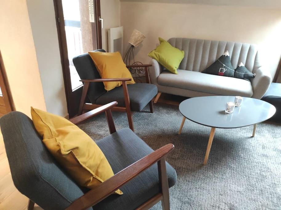 Appartement Vue Montagne, Cosy Et Chaleureux Briançon Exteriör bild
