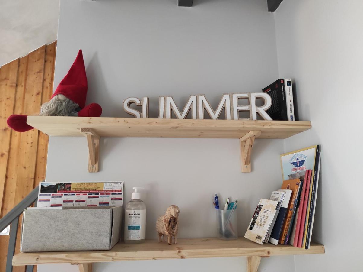 Appartement Vue Montagne, Cosy Et Chaleureux Briançon Exteriör bild